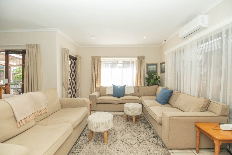 3 Bedroom Property for Sale in Summerstrand Eastern Cape
